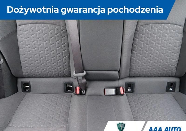 Toyota Corolla cena 89000 przebieg: 41820, rok produkcji 2019 z Kowary małe 137